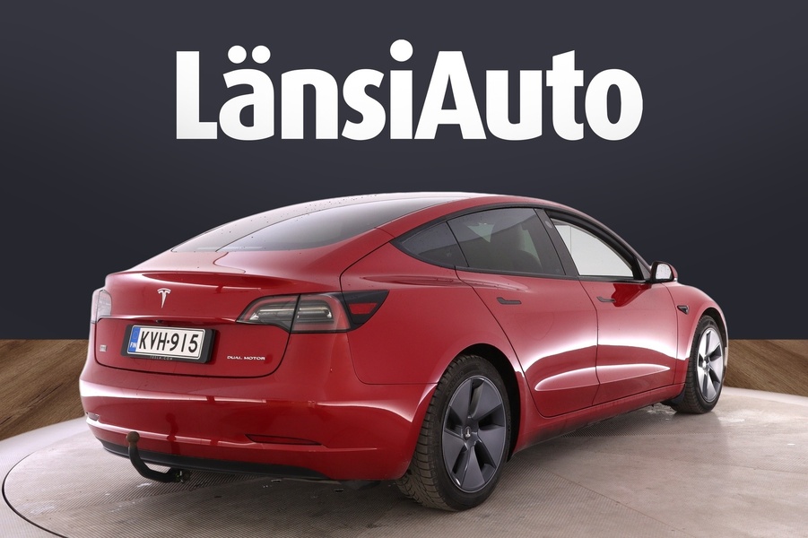 Tesla Model 3 vaihtoauto