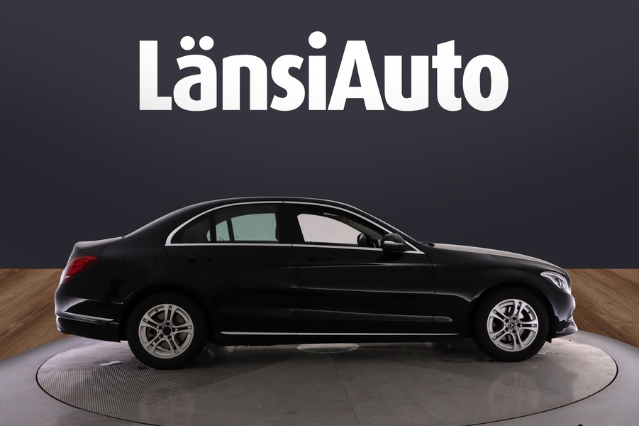 Mercedes-Benz C vaihtoauto