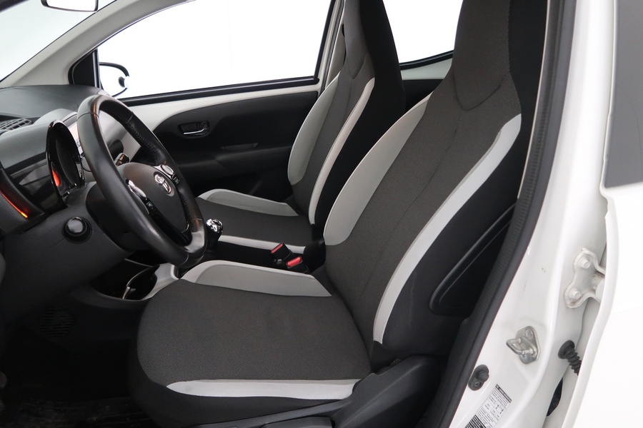 Toyota AYGO vaihtoauto