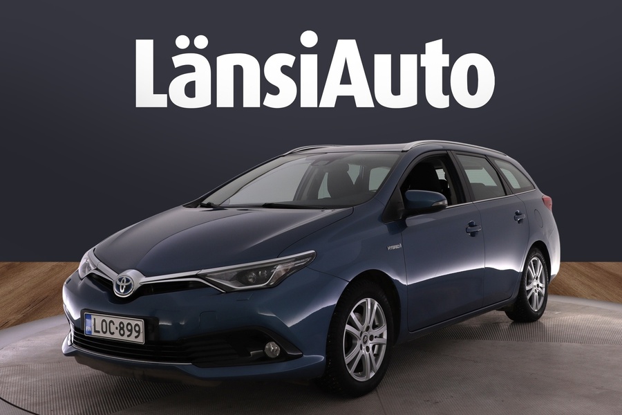 Toyota Auris vaihtoauto