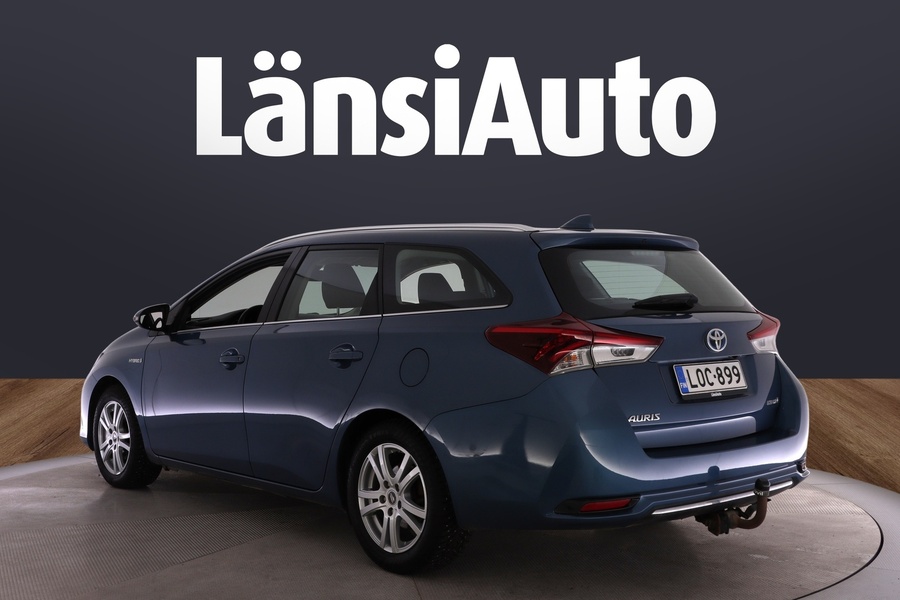 Toyota Auris vaihtoauto