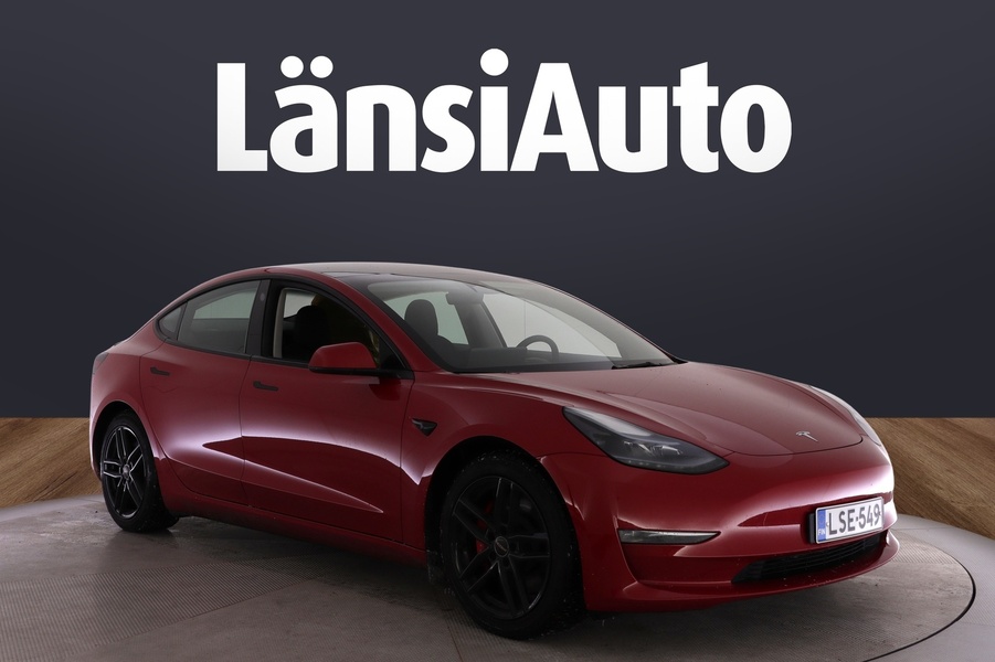 Tesla Model 3 vaihtoauto