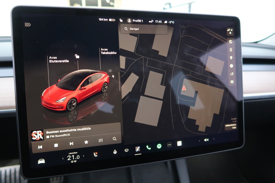 Tesla Model 3 vaihtoauto