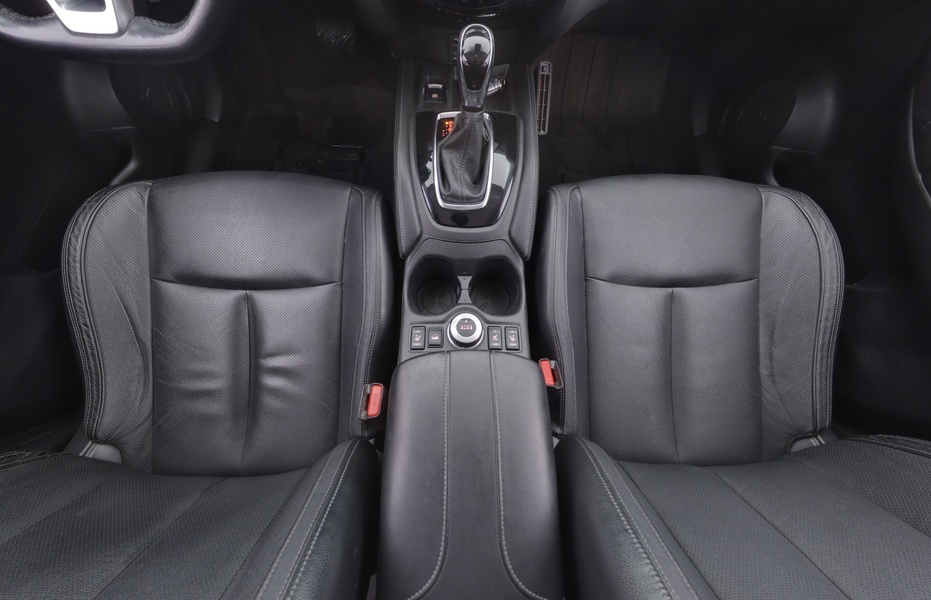 Nissan X-Trail vaihtoauto