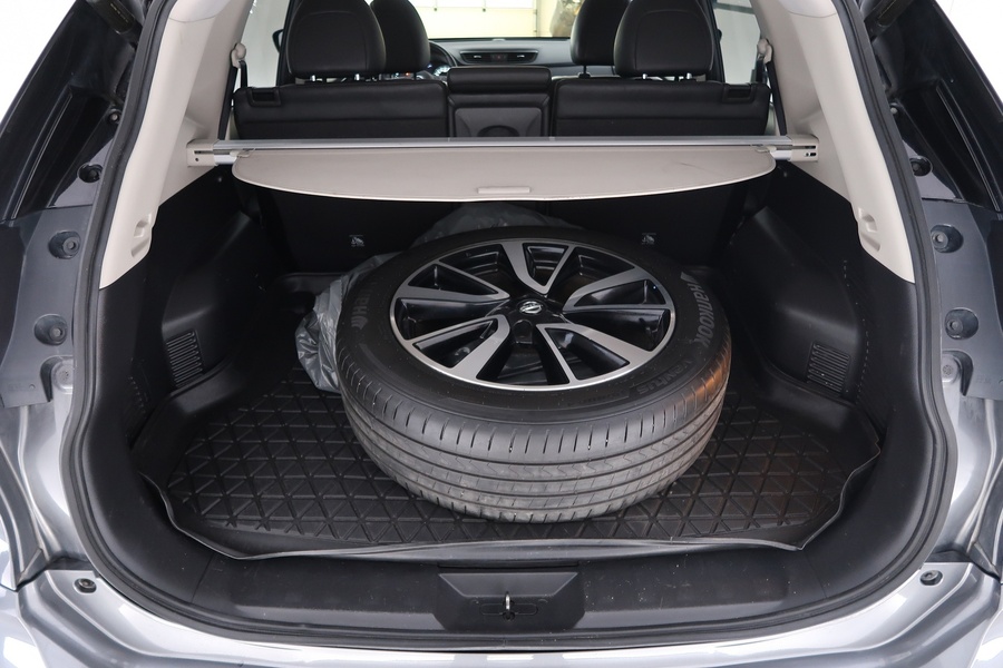 Nissan X-Trail vaihtoauto