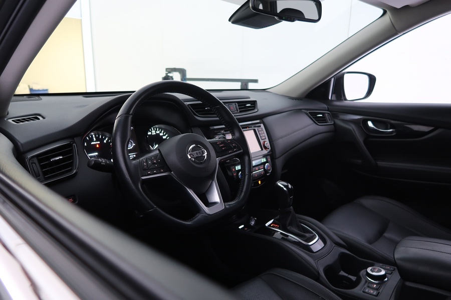 Nissan X-Trail vaihtoauto