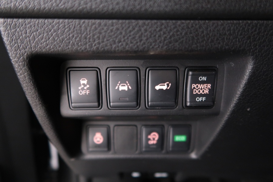 Nissan X-Trail vaihtoauto