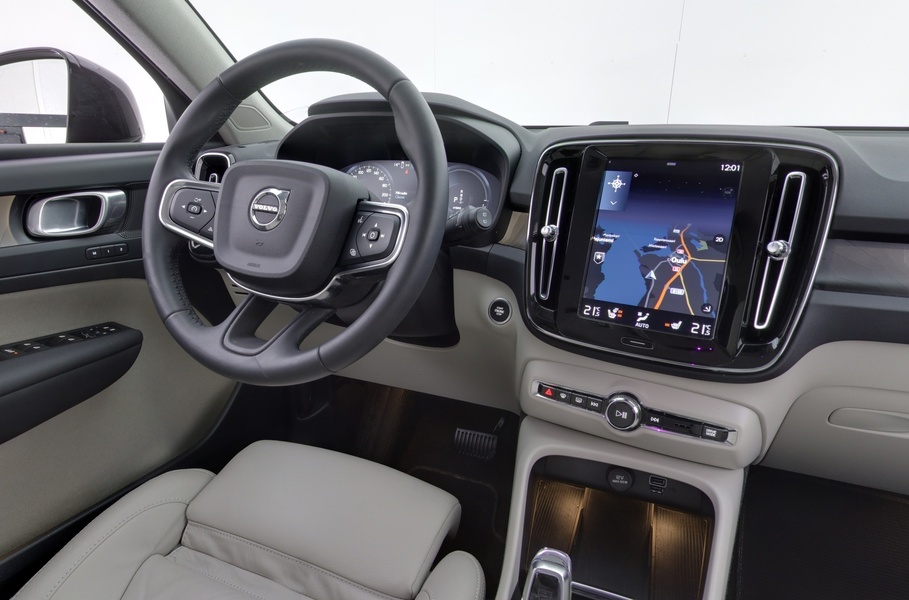 Volvo XC40 vaihtoauto