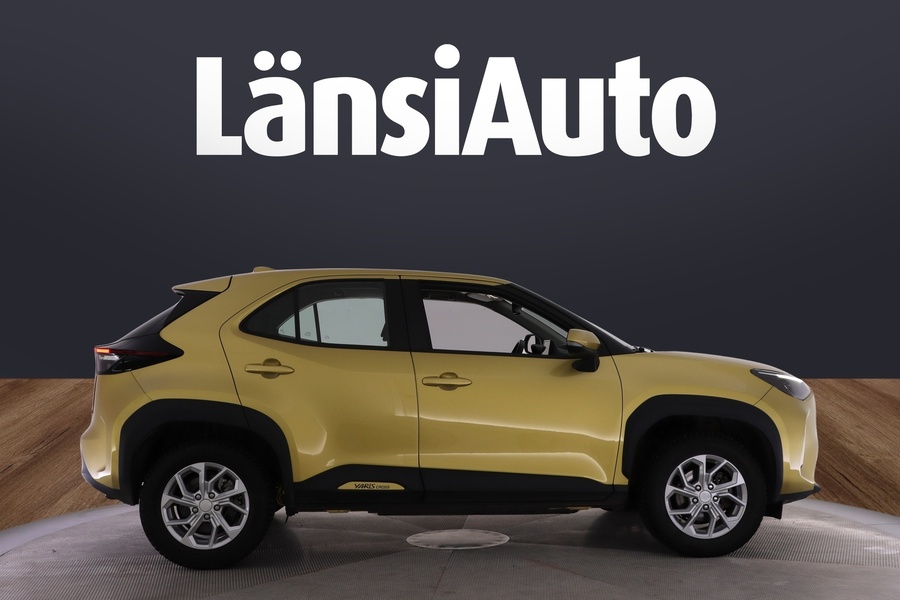 Toyota Yaris Cross vaihtoauto