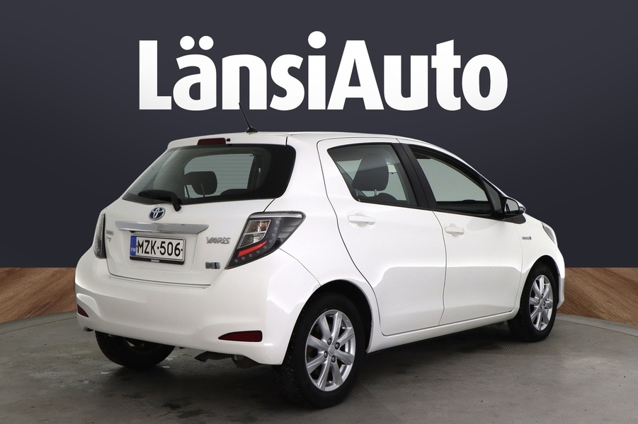 Toyota Yaris vaihtoauto