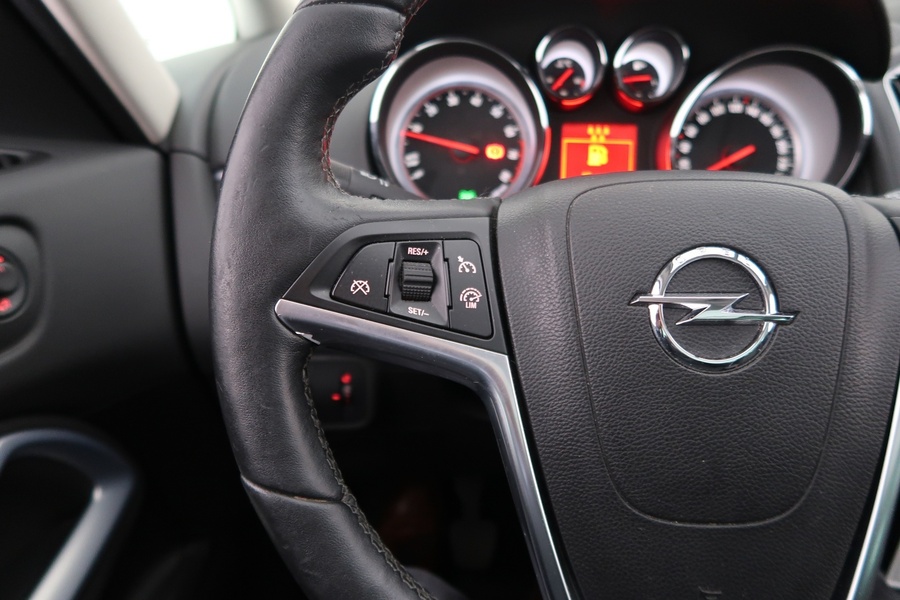 Opel Zafira Tourer vaihtoauto