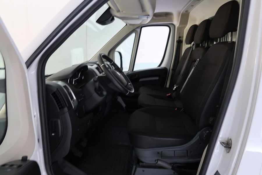 Opel Movano vaihtoauto