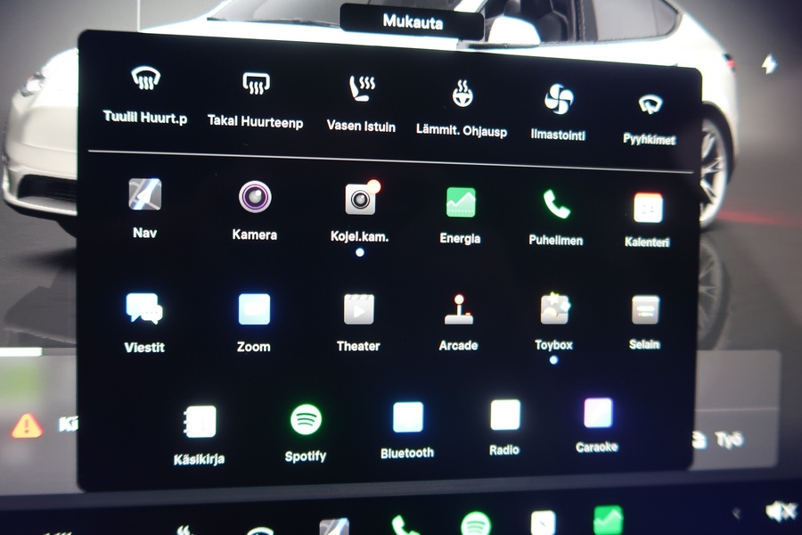 Tesla Model Y vaihtoauto