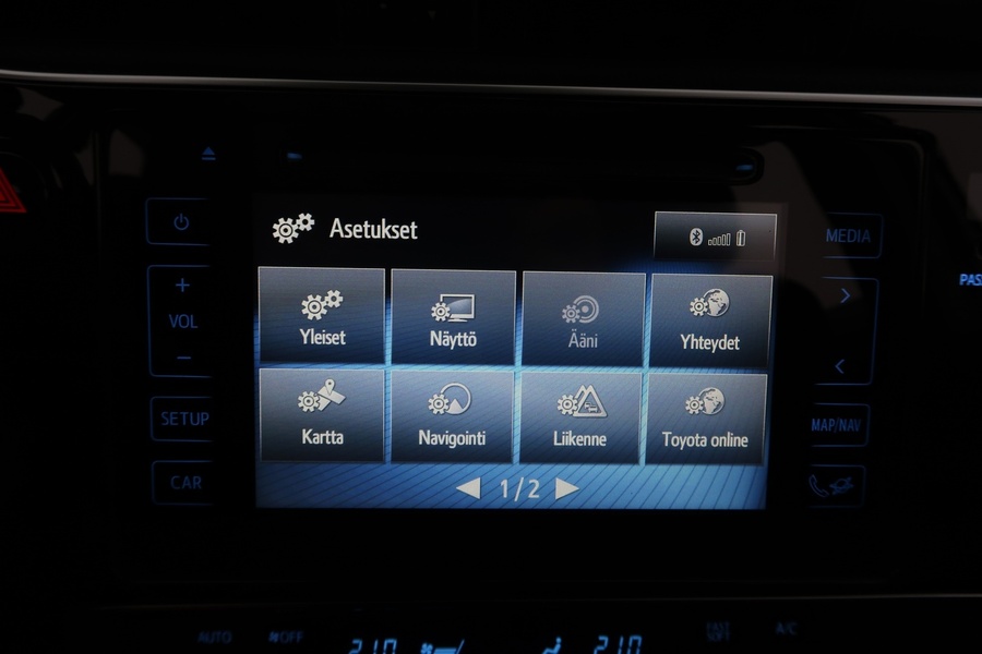 Toyota Auris vaihtoauto