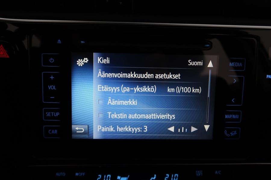 Toyota Auris vaihtoauto