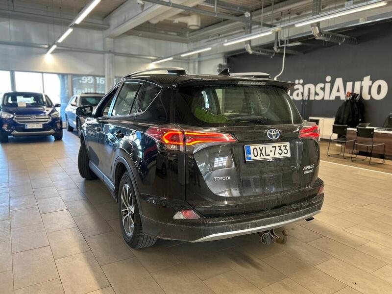 Toyota RAV4 vaihtoauto