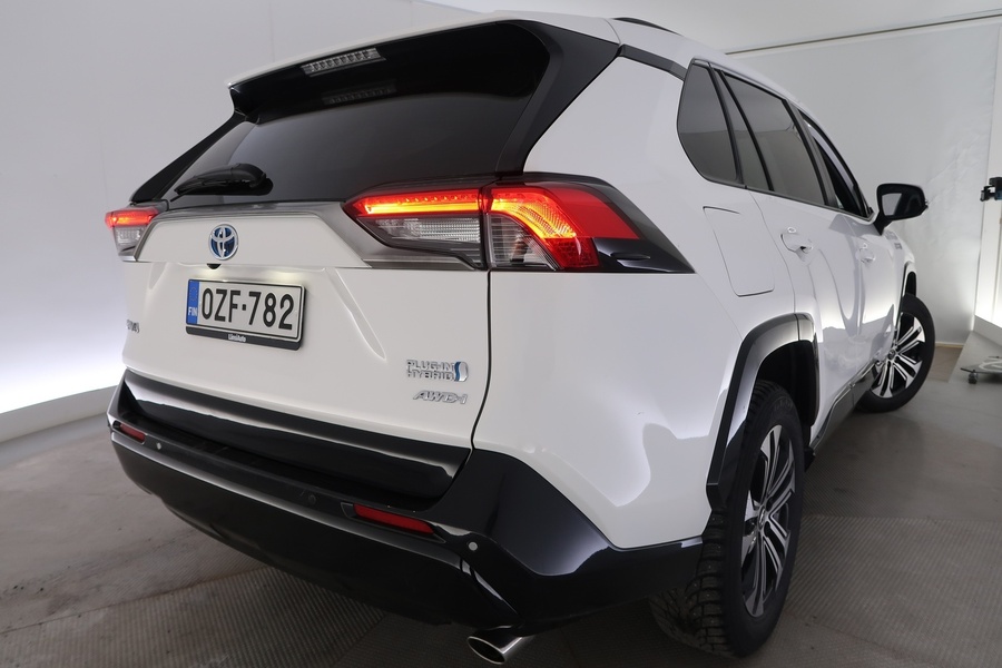 Toyota RAV4 vaihtoauto