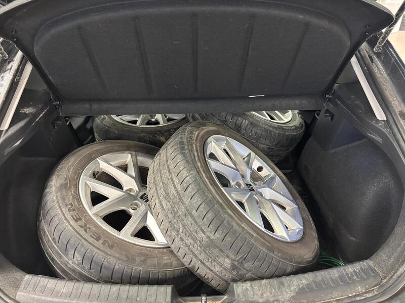 SEAT Leon vaihtoauto