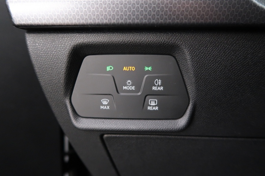 SEAT Leon vaihtoauto