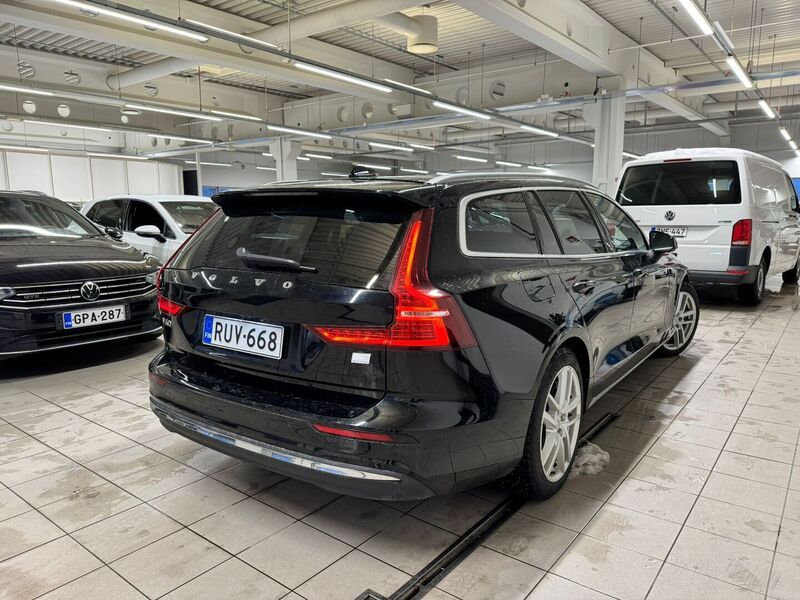 Volvo V60 vaihtoauto