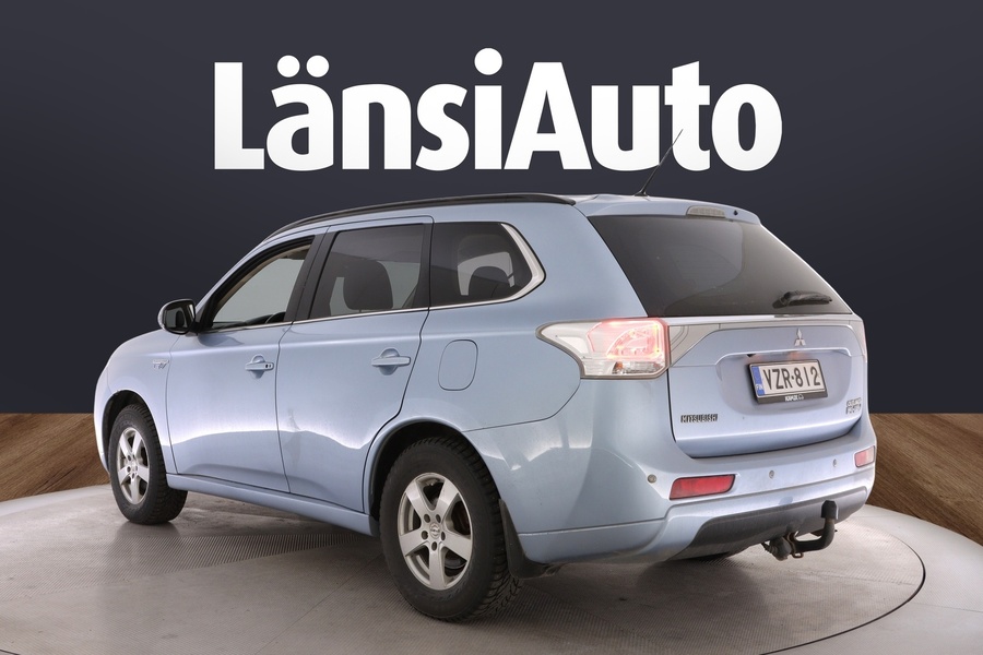 Mitsubishi Outlander PHEV vaihtoauto