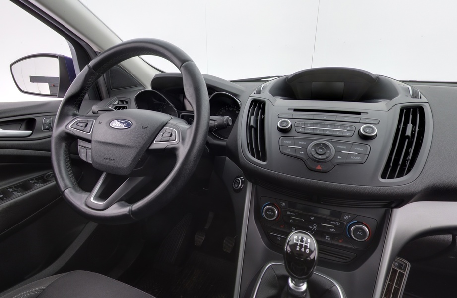 Ford Kuga vaihtoauto