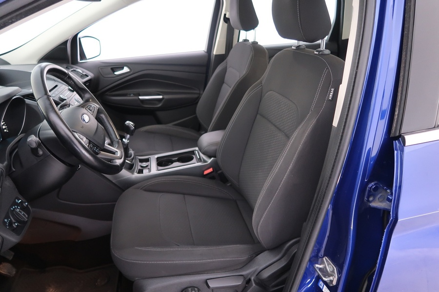 Ford Kuga vaihtoauto
