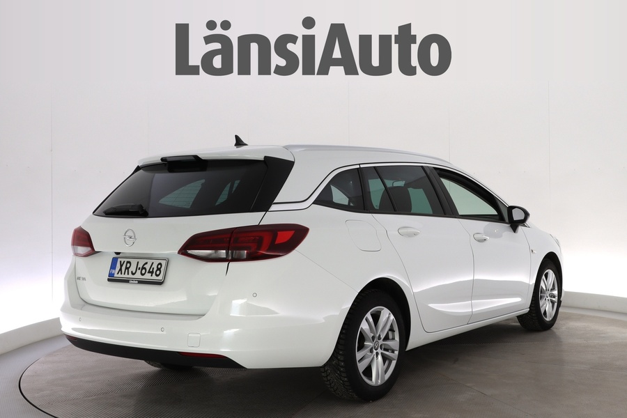 Opel Astra vaihtoauto