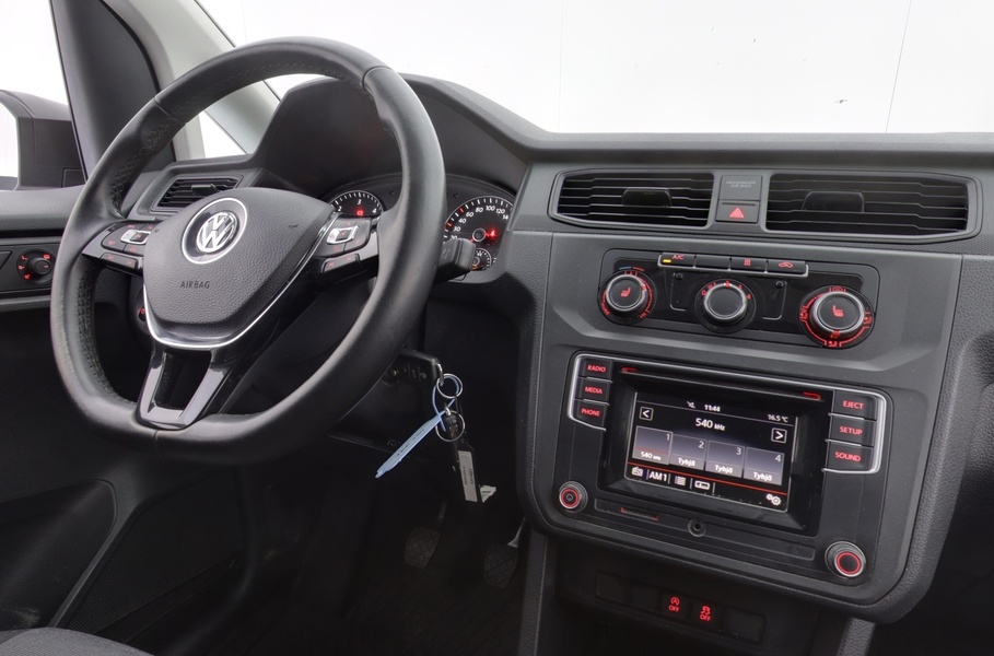 Volkswagen Caddy Maxi vaihtoauto