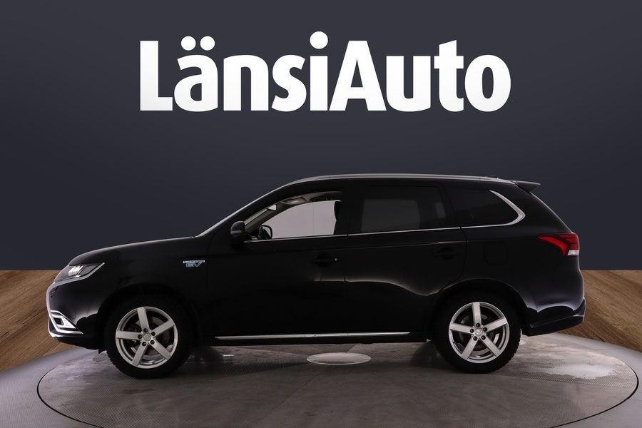 Mitsubishi Outlander PHEV vaihtoauto