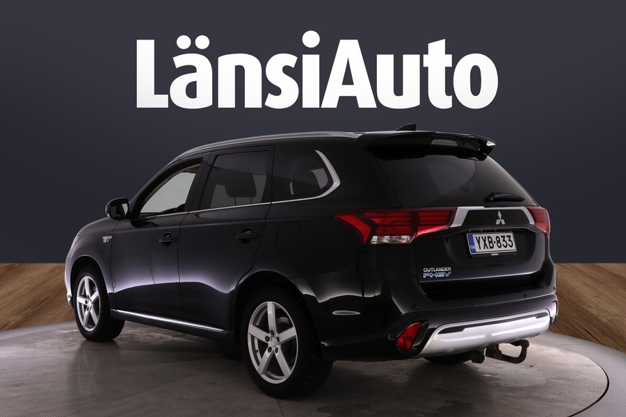 Mitsubishi Outlander PHEV vaihtoauto