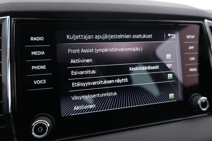 Skoda Karoq vaihtoauto