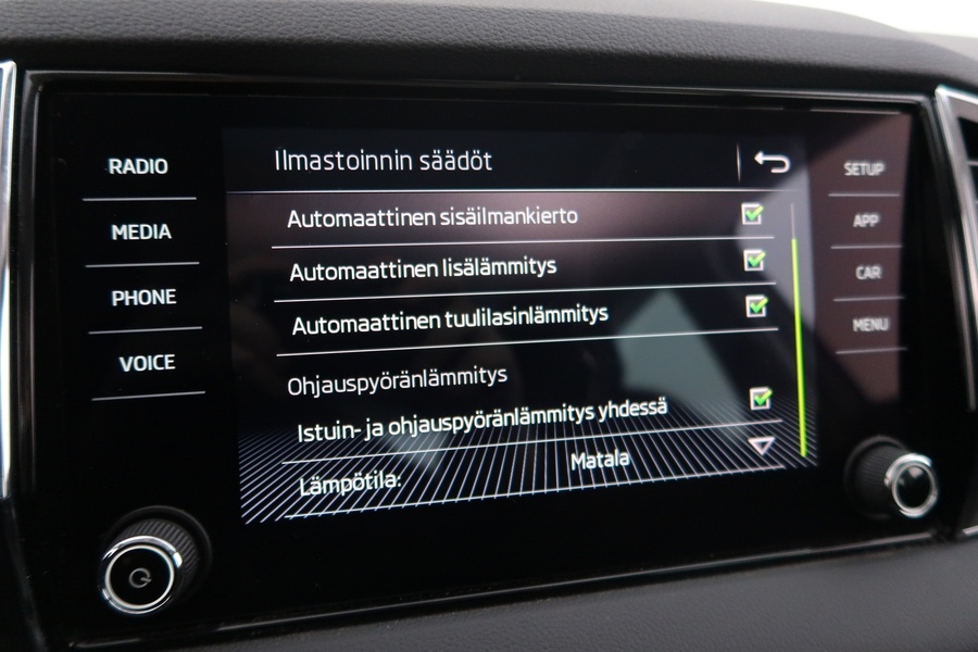 Skoda Karoq vaihtoauto