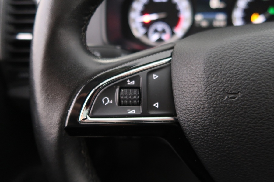 Skoda Karoq vaihtoauto