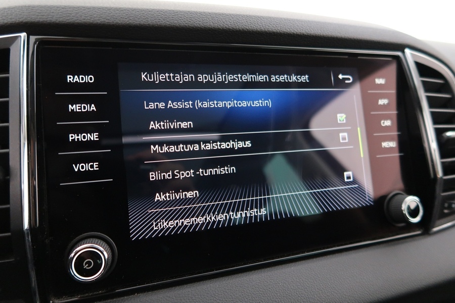 Skoda Karoq vaihtoauto