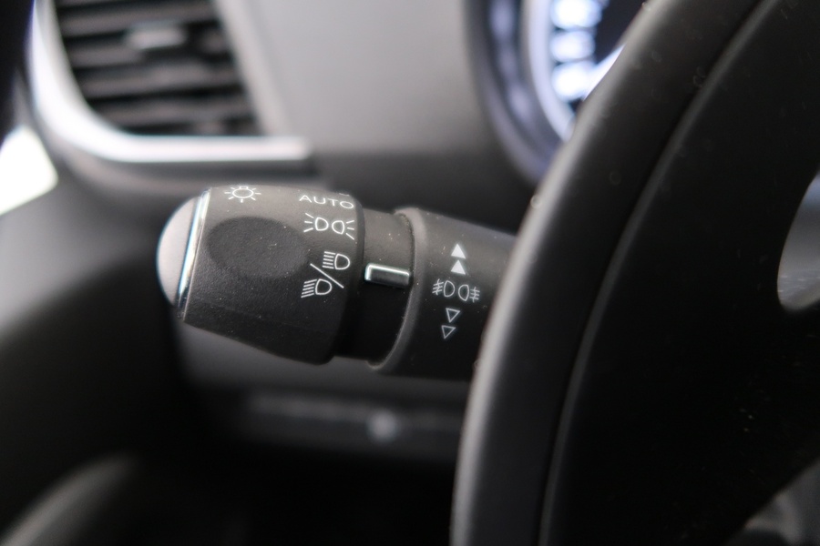 Opel Zafira vaihtoauto