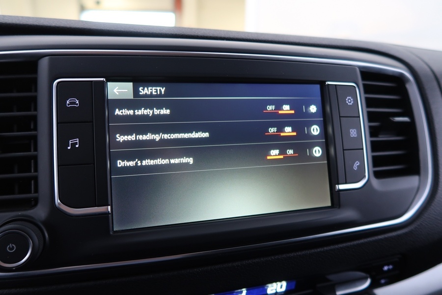 Opel Zafira vaihtoauto