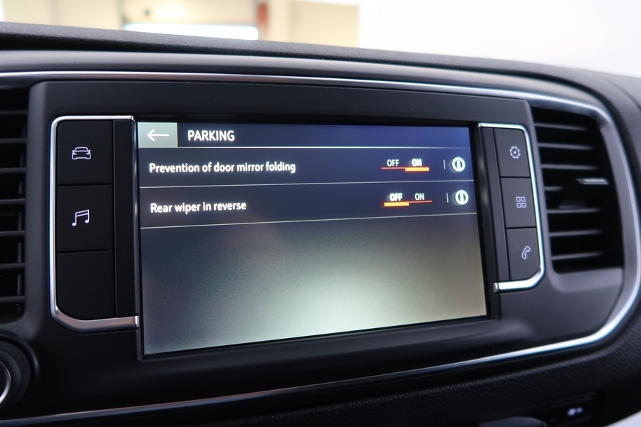 Opel Zafira vaihtoauto