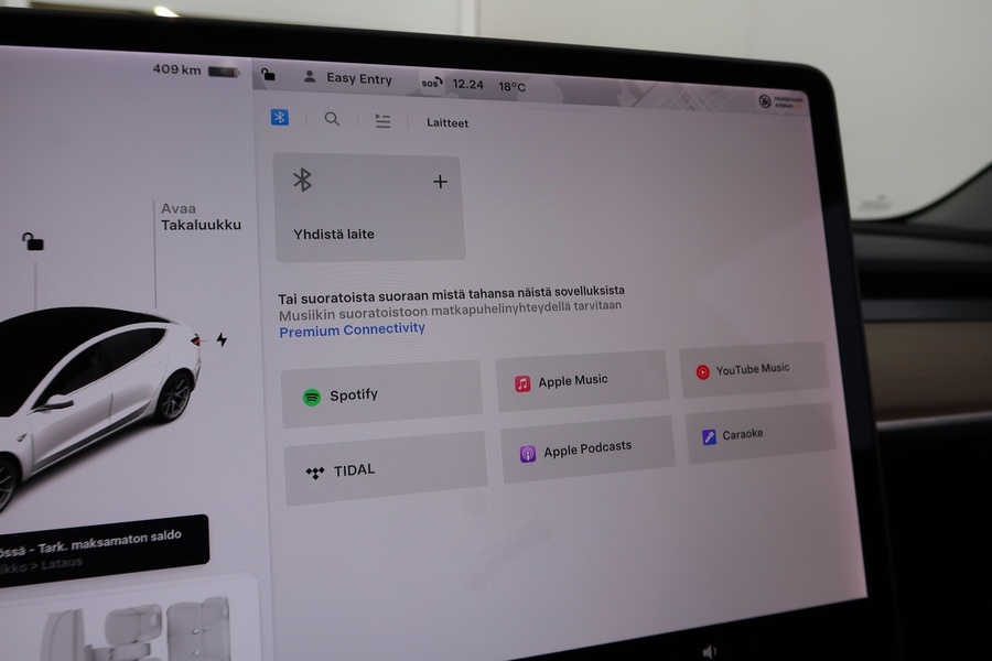 Tesla Model 3 vaihtoauto