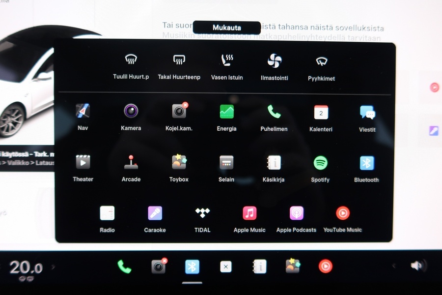 Tesla Model 3 vaihtoauto