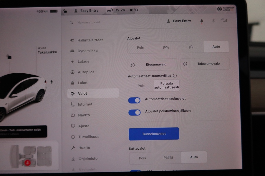 Tesla Model 3 vaihtoauto