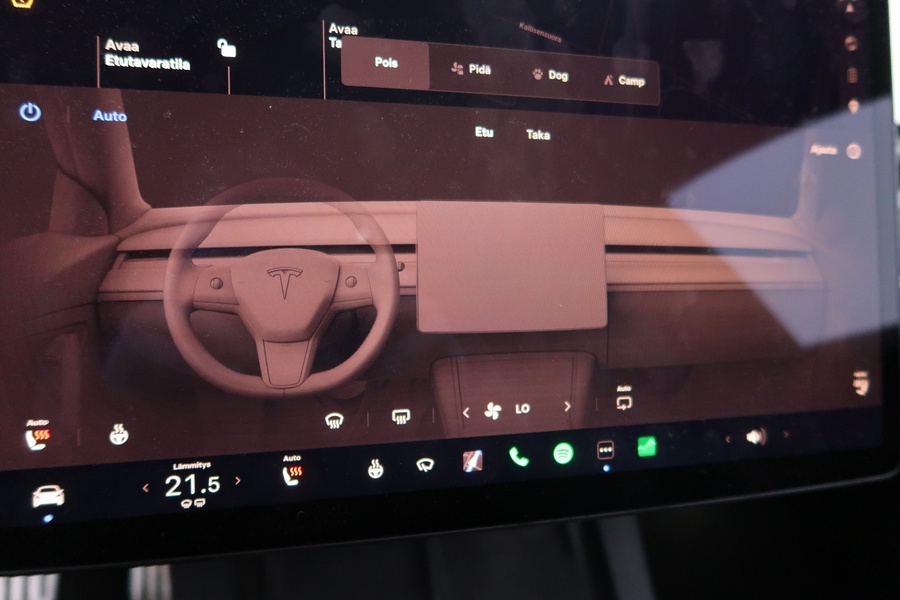 Tesla Model 3 vaihtoauto