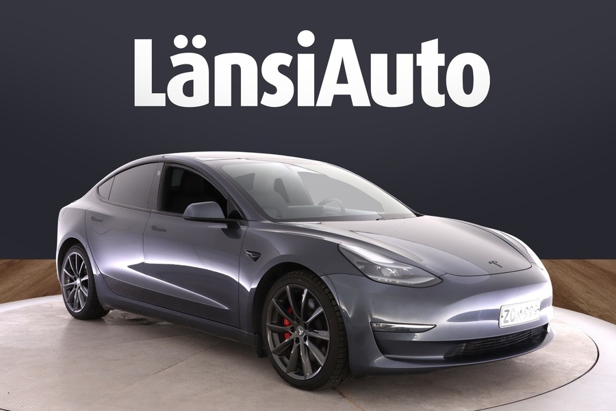 Tesla Model 3 vaihtoauto