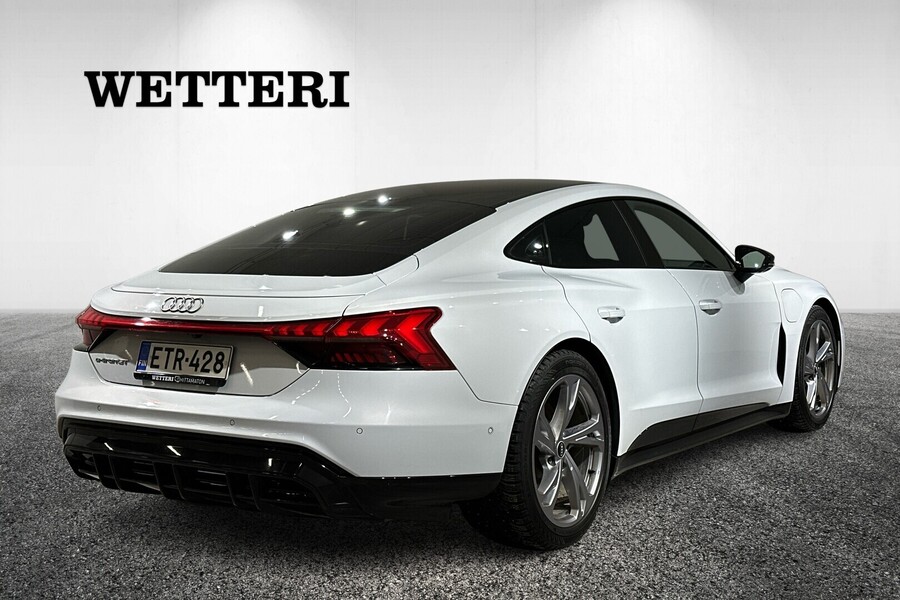 Audi e-tron GT vaihtoauto