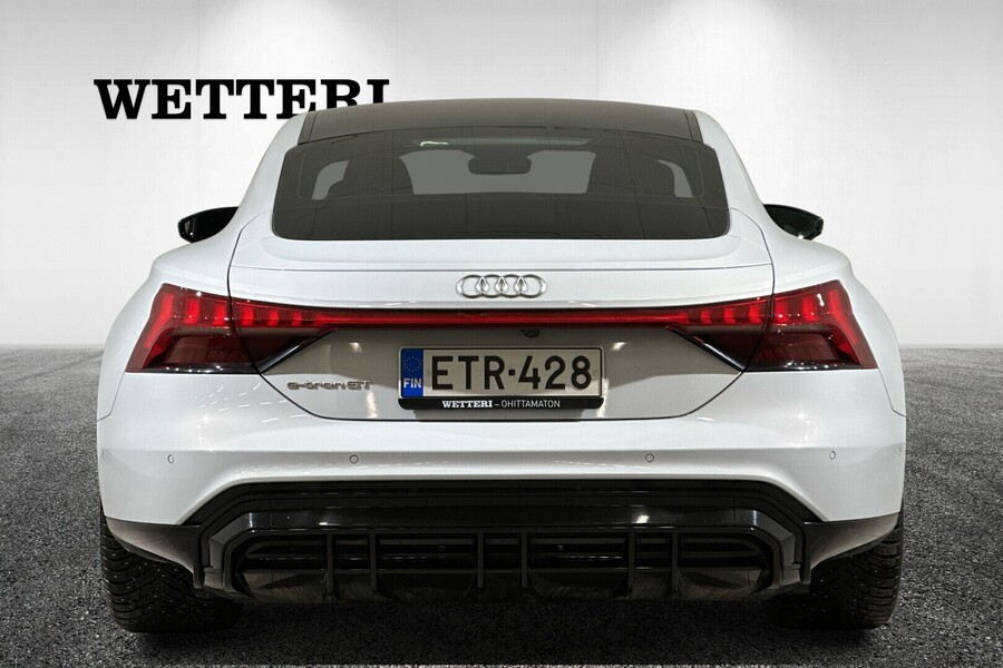 Audi e-tron GT vaihtoauto