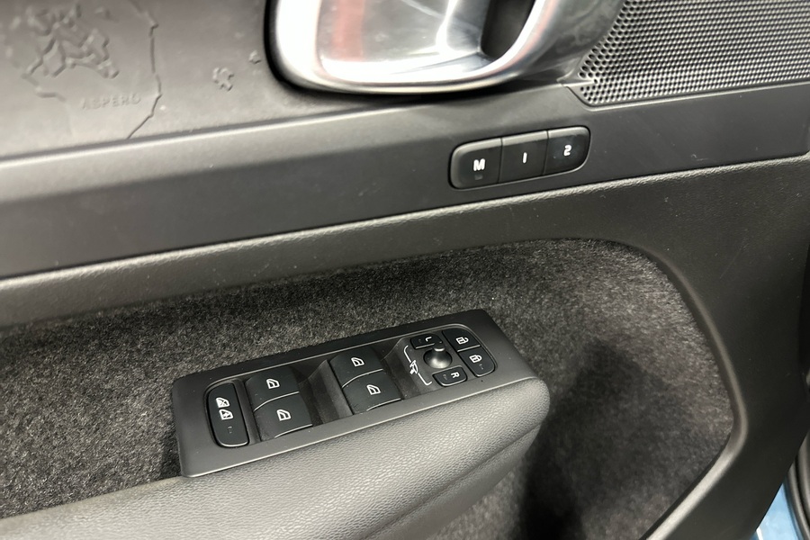 Volvo C40 vaihtoauto