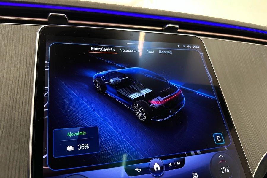 Mercedes-Benz EQE vaihtoauto