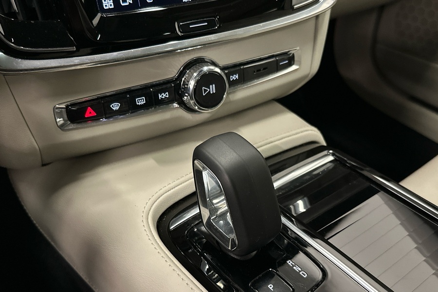 Volvo S90 vaihtoauto