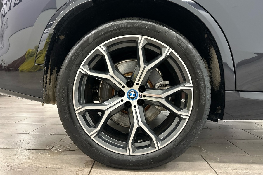 BMW X5 vaihtoauto