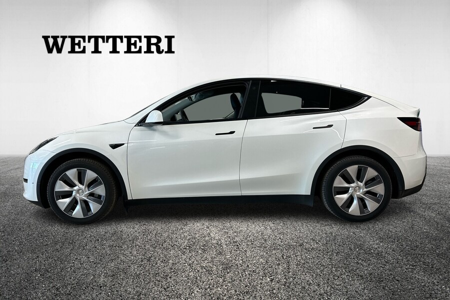 Tesla Model Y vaihtoauto